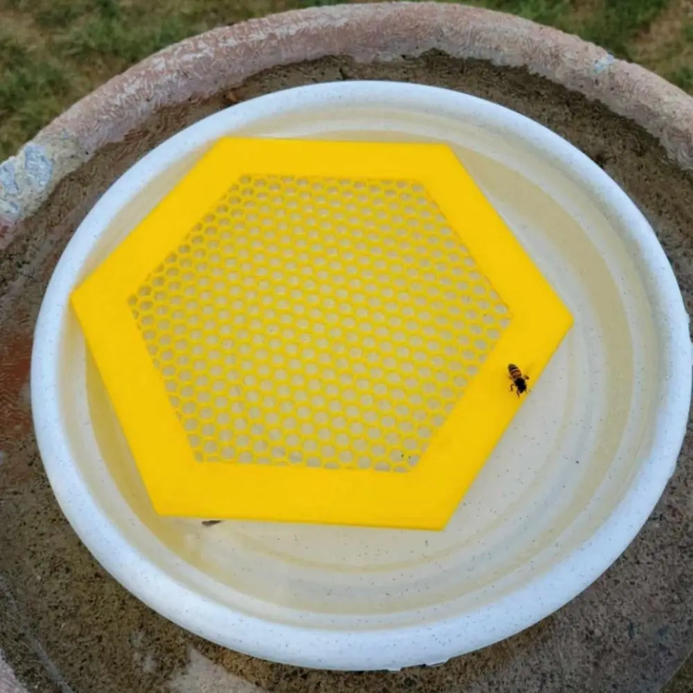3D Printed Floating Bee Island Bee Water Catcher Cups and Butterfly Water Stations Outdoor Garden Beekeeper Gift
