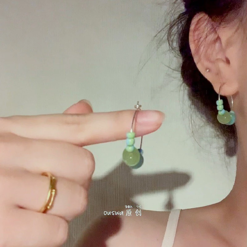 

Small Pearl Earrings Handmade Earrings Temperament Women's Autumn and Winter Vintage French Elegant Hepburn Ins Style Y2k Punk