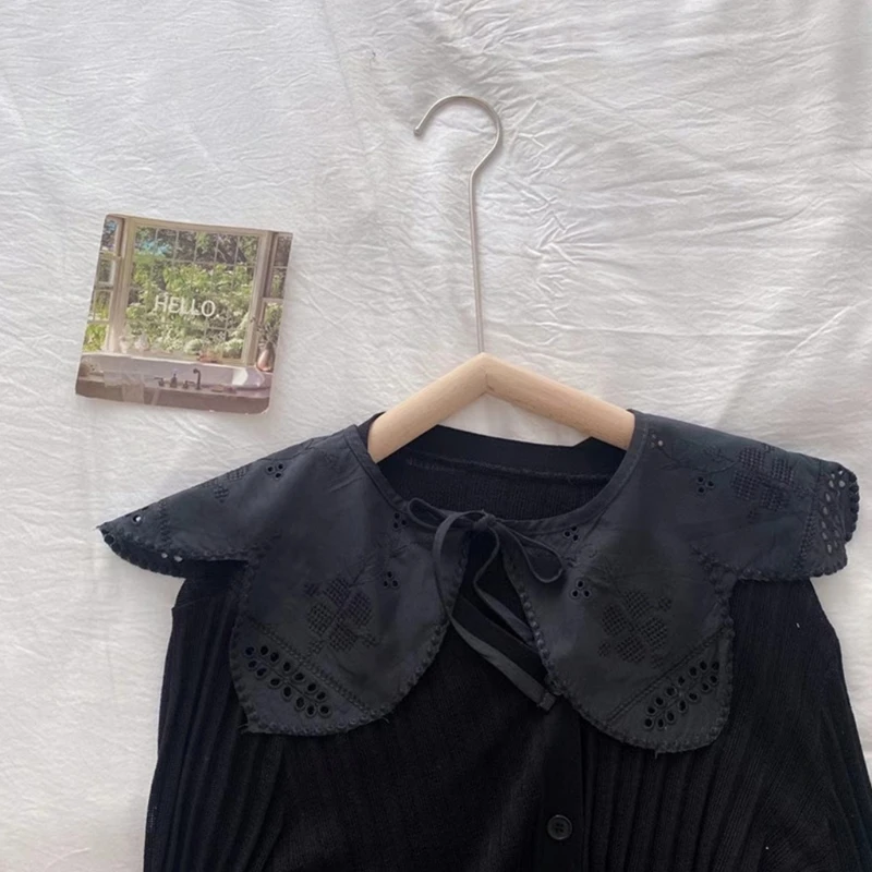 

Women Shaped Crochet Fake Collar Shawl Embroidery Floral Dickey Capelet