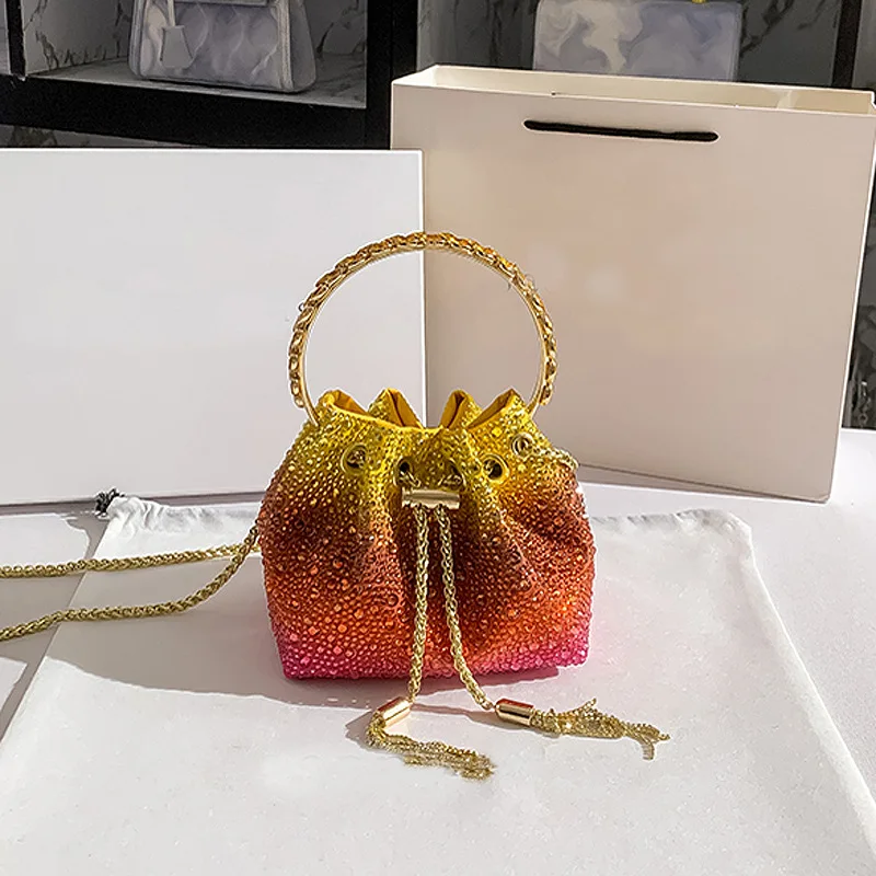 

Handle Rhinestones Evening Clutch Bag Purses and Handbags Luxury Designer Shoulder Bags Shiny Crystal Clutch Purse Bucket Bag