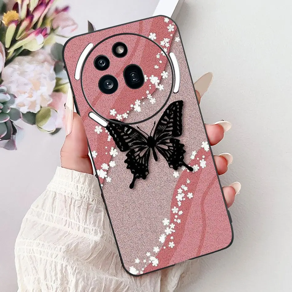 Elegant Butterfly Cat Printed Black Silicone Soft Phone Case