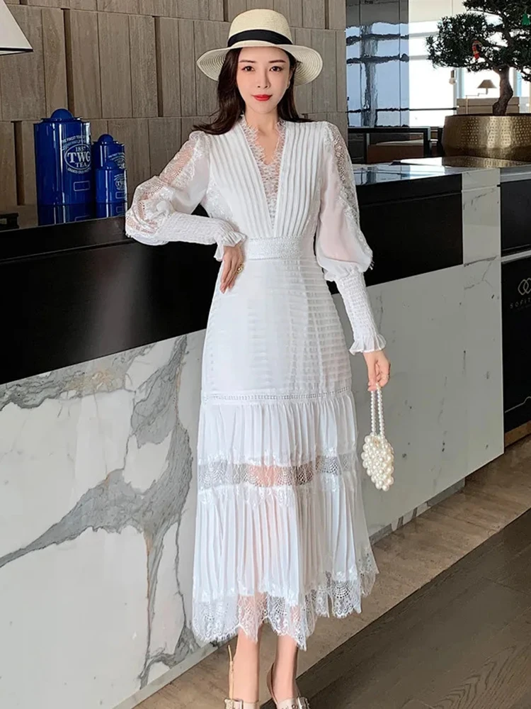 

Jielur Spring Fashion Runway Sexy V Neck Pleated Dress Women Lantern Sleeve Chiffon Patchwork Lace Bodycon Slim Long Party Dress