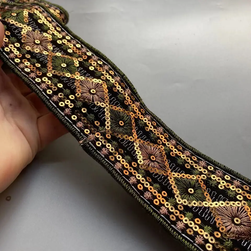 FINGERINSPIRE 25 Yards Metallic Treccia Pizzo Trim, Motivo Foglia 12x1.5mm Argento Millepiedi Pizzo Nastro Decorato Gimp Trim per Matrimoni, Costumi o Gioielli, Artigianato e Cucito
