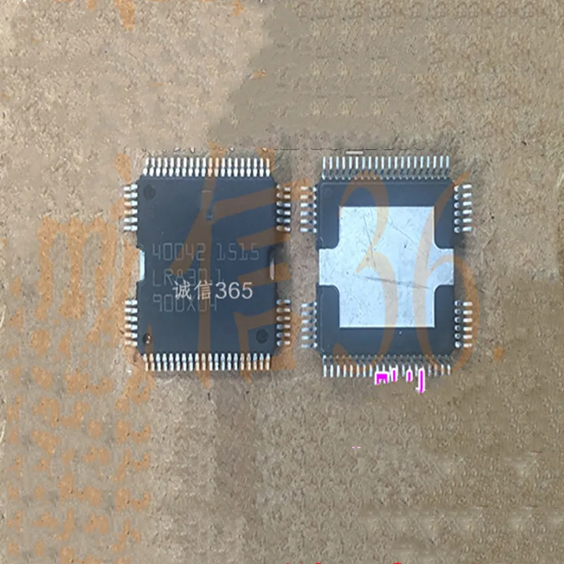 

10PCS/LOT 40042 HQFP64 Car chip car IC