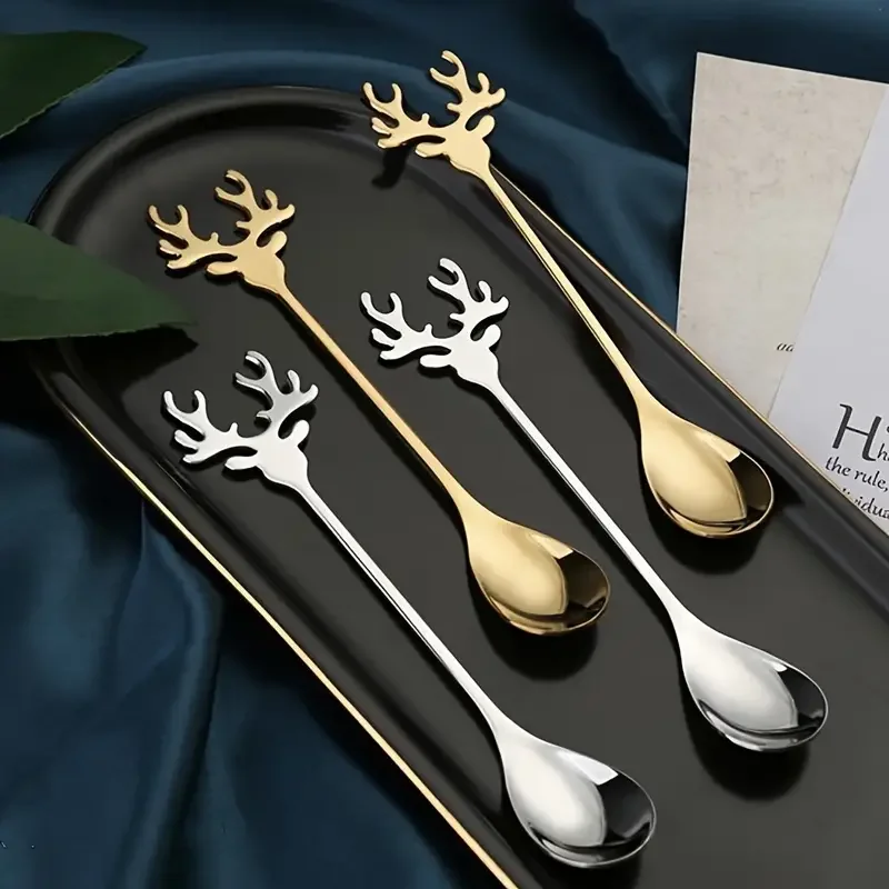 4/8pcs Stainless steel elk tableware Christmas Elk dessert spoon Coffee spoon mixing exquisite Christmas gift stainless steel spoon