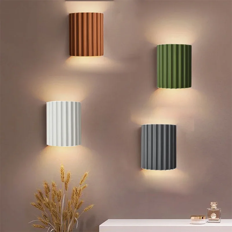 

Nordic LED Wall Lamp Macaron Stripe Fixture Eco-friendly Resin Light Living Rooms Bedside Aisle Balcony Home Illumination Lustre