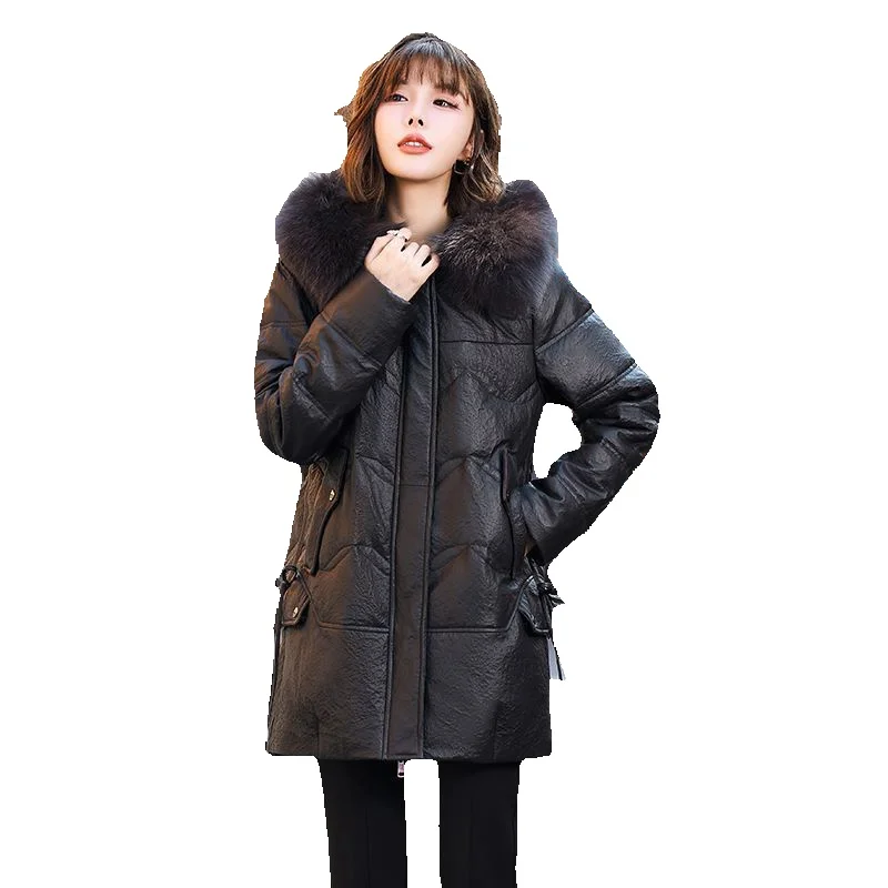 

Женское пальто из натуральной кожи, с воротником из лисьего меха