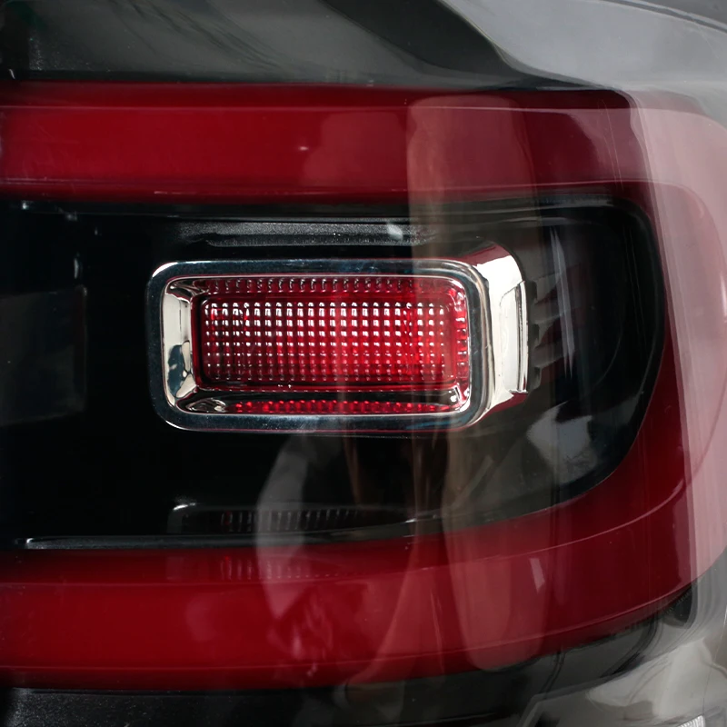 Car Rear Tail Light For Great Wall PAO POER Pickup Truck Passenger Version Brake Light Tail Lamp 4133101XPW04A 4133100XPW04A