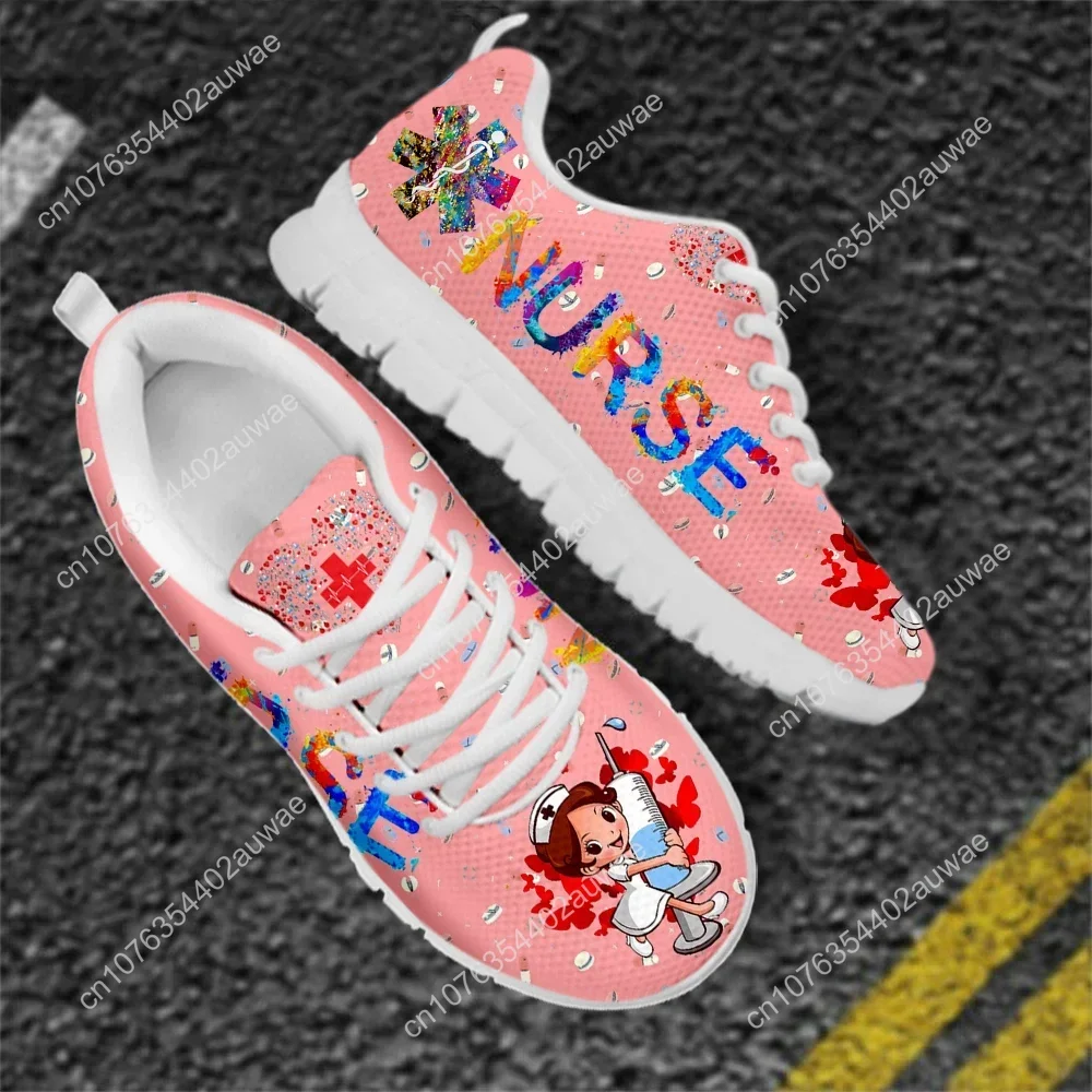 Cute Hospital Cartoon Nurse Girls Pattern Sneakers scarpe da donna scarpe basse stringate traspiranti Comfort Zapatillas