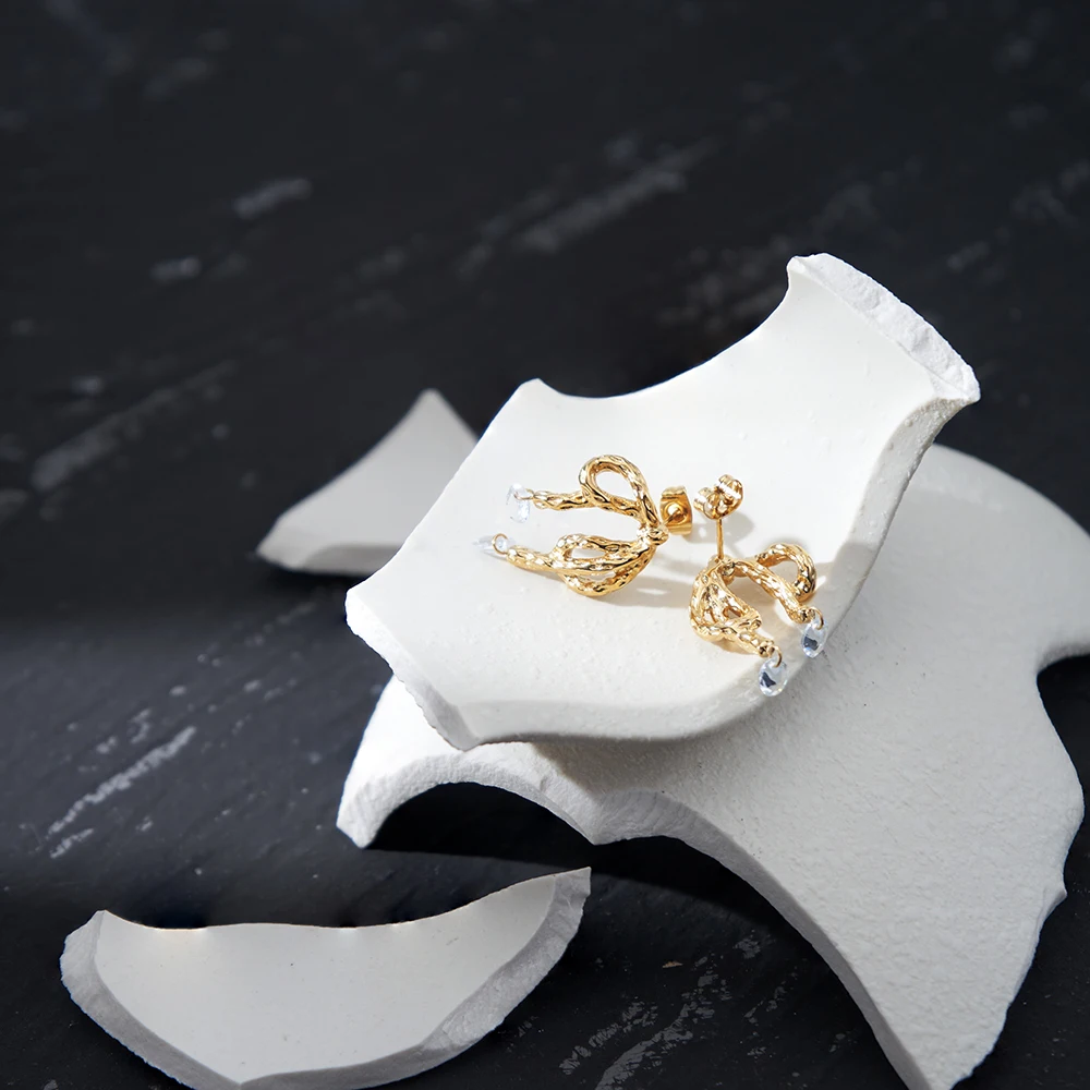 ENFASHION Aretes De Mujer Bowknot Stud Earrings For Women 18K Plated Gold Fashion Jewelry Everydaywear Simple Gift Party E231460