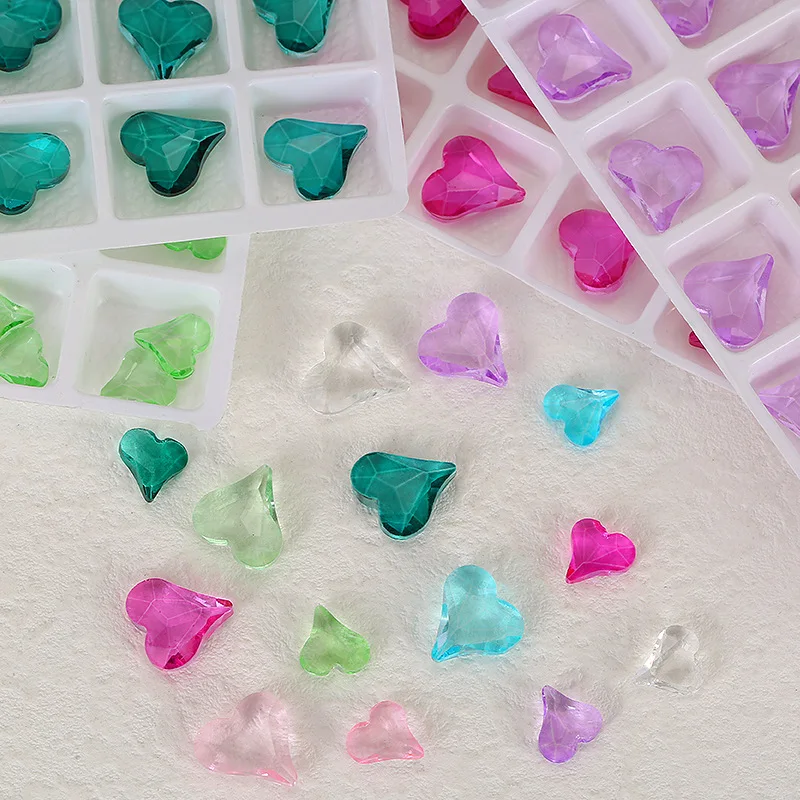 QIAO 40pcs Heart Pointback Rhinestones Glitter Crystal for Nail Art