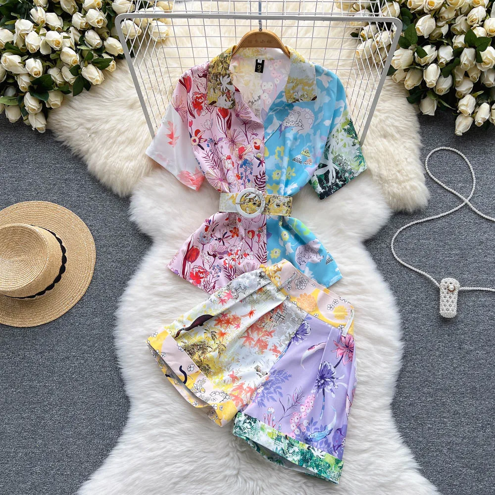 

Lapel Niche Design Holiday Style Loose and Sweet Summer Printed Shirt High Waist Shorts Two-piece Suit