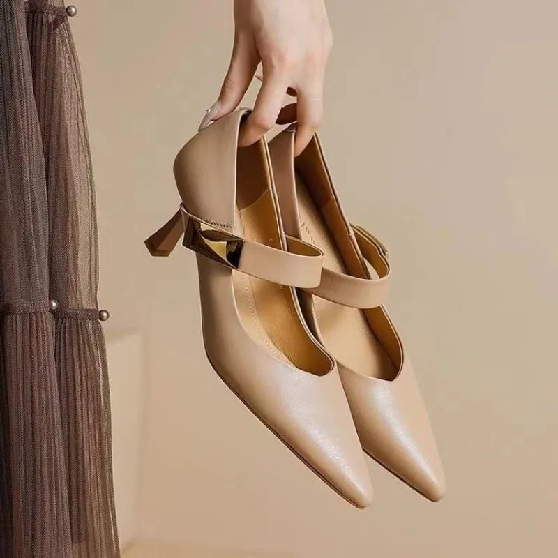 Fashion Metal Decorative Women Shoes New Pointed Slim Heels Temperament Women Shoes Shallow Cut Single Shoes for Women 3