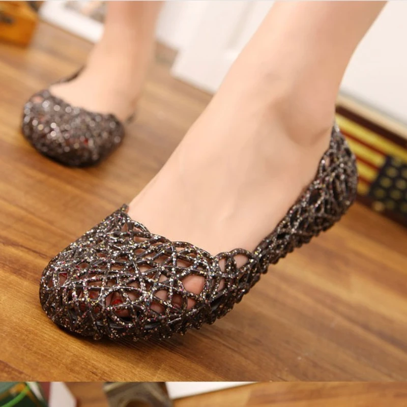 

Retro Fashion Women's Sandals Flat Bottom Jelly Shoes Hollow PVC Flash Casual Women's Outer Summer Slippers Beach Cross