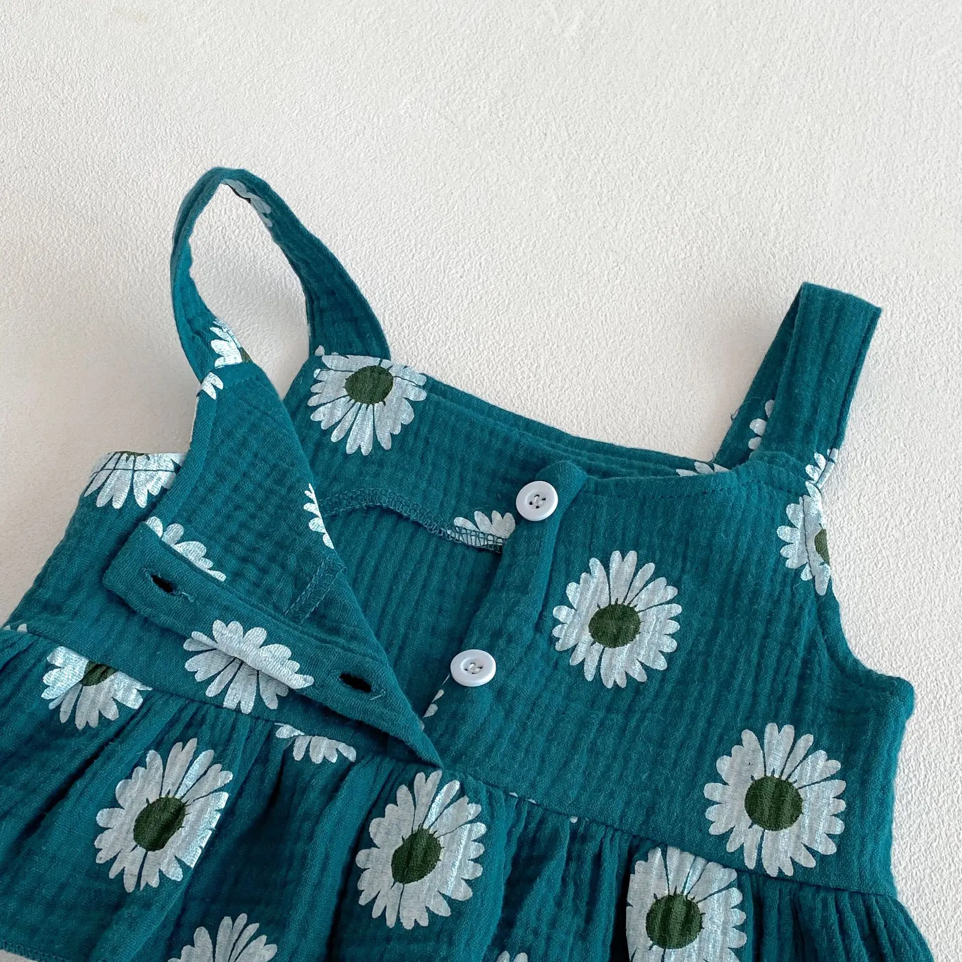 New Western Style Baby Vest and Shorts Set for Baby Summer Wear, Girls' Thin Camisole Top+fart Pack Two-piece Set