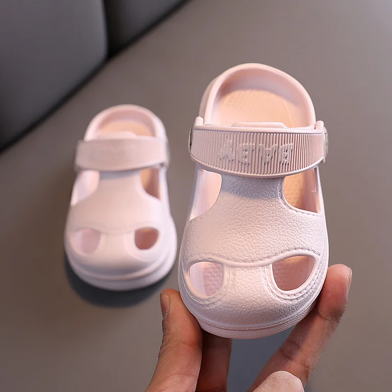 Children's Cave Shoes Summer Boys' and Babies' Anti slip Soft soled Beach Shoes Girls' and Infants' Cartoon Children's Sandals