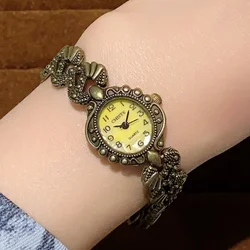 Elegant Vintage Gold Analog Quartz Watch with Arabic Numerals Dial (Antique gold 01)