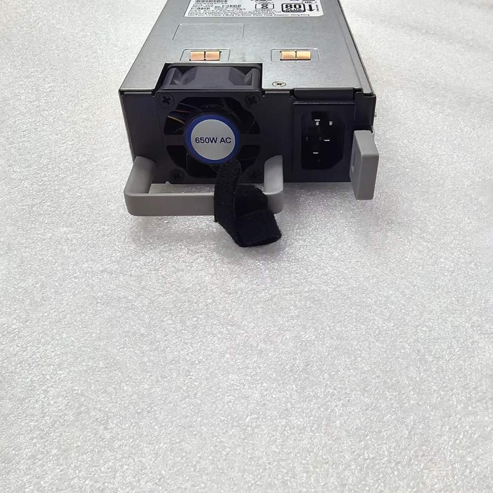 Cisco C9500 시리즈 AC 전원 공급 장치 C9K-PWR-650WAC-R 650W용 1개