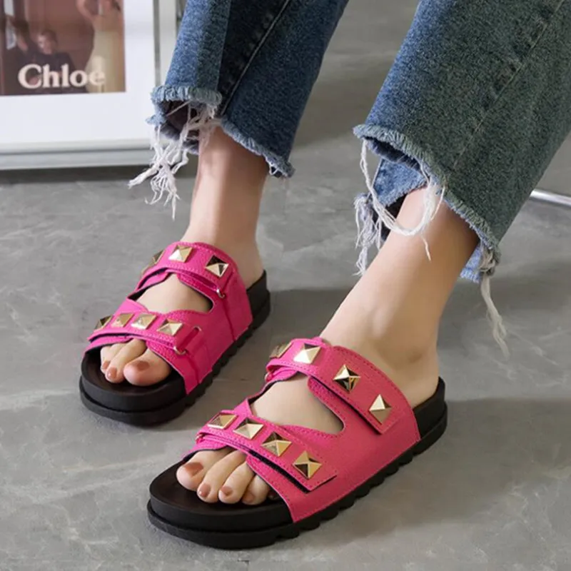 Women Flip Flops Flats Big Size Female Shoes Summer New Rivet 2023 Casual Indoor Round Toe Ladies Slides Outside Cloud Slippers