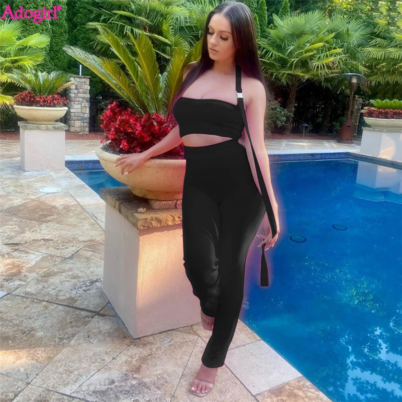 

Adogirl однотонный ребристый комплект из двух предметов для женщин повседневные Костюмы с пряжкой лента Холтер жилет укороченный топ штаны с высокой талией женский спортивный костюм