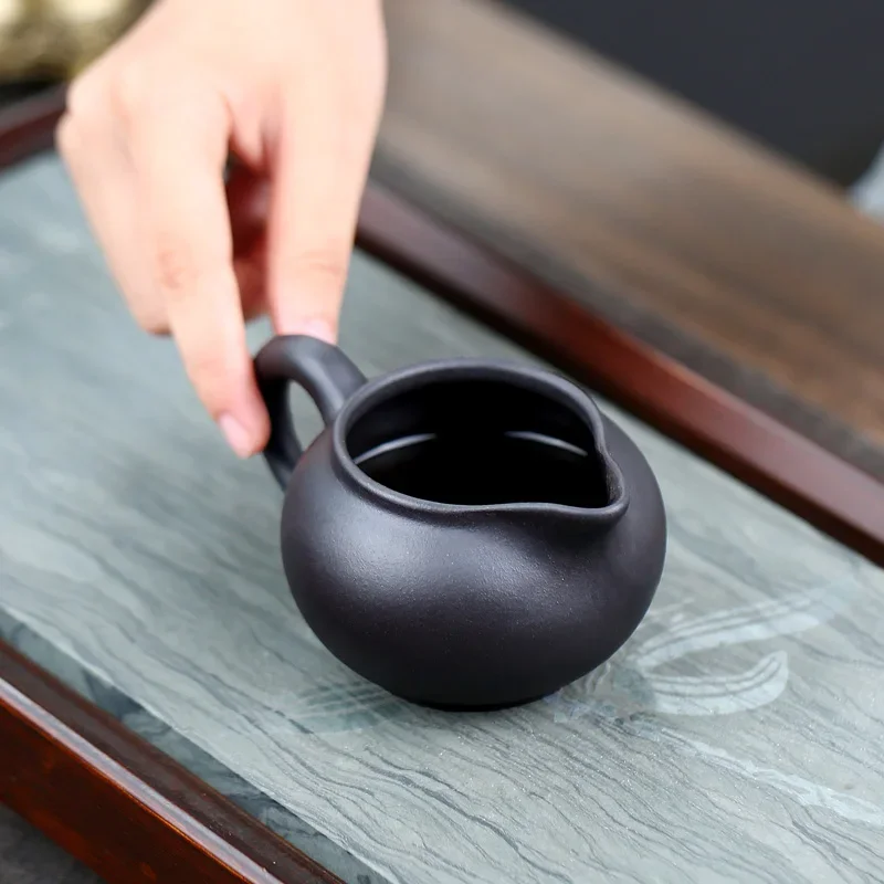 180ml Yixing  Purple  Fair CupClay with Filter Tea Sea Handmade Home Kung Fu Tea Set Accessories kitchenware