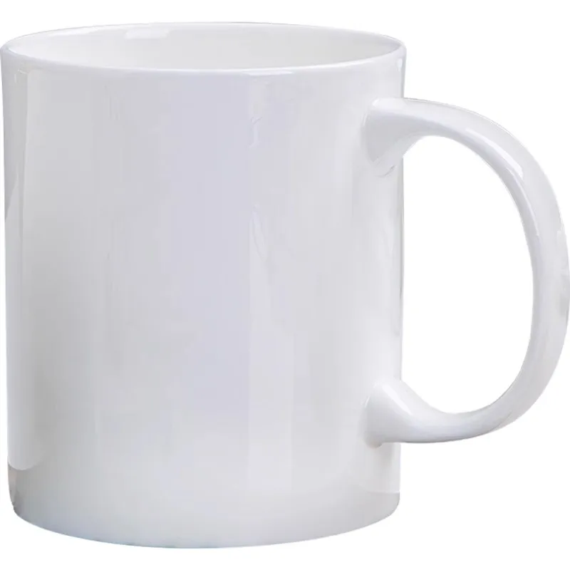 Рисунок 3 - Простая кружка из чистого белого цвета