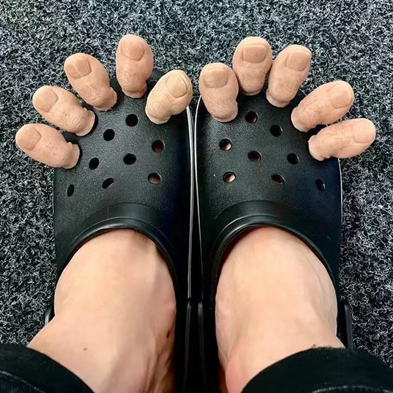 Shoe decorations 1PC 3D creative big toe alligator hanging shoe toe personality funny Crocs decor