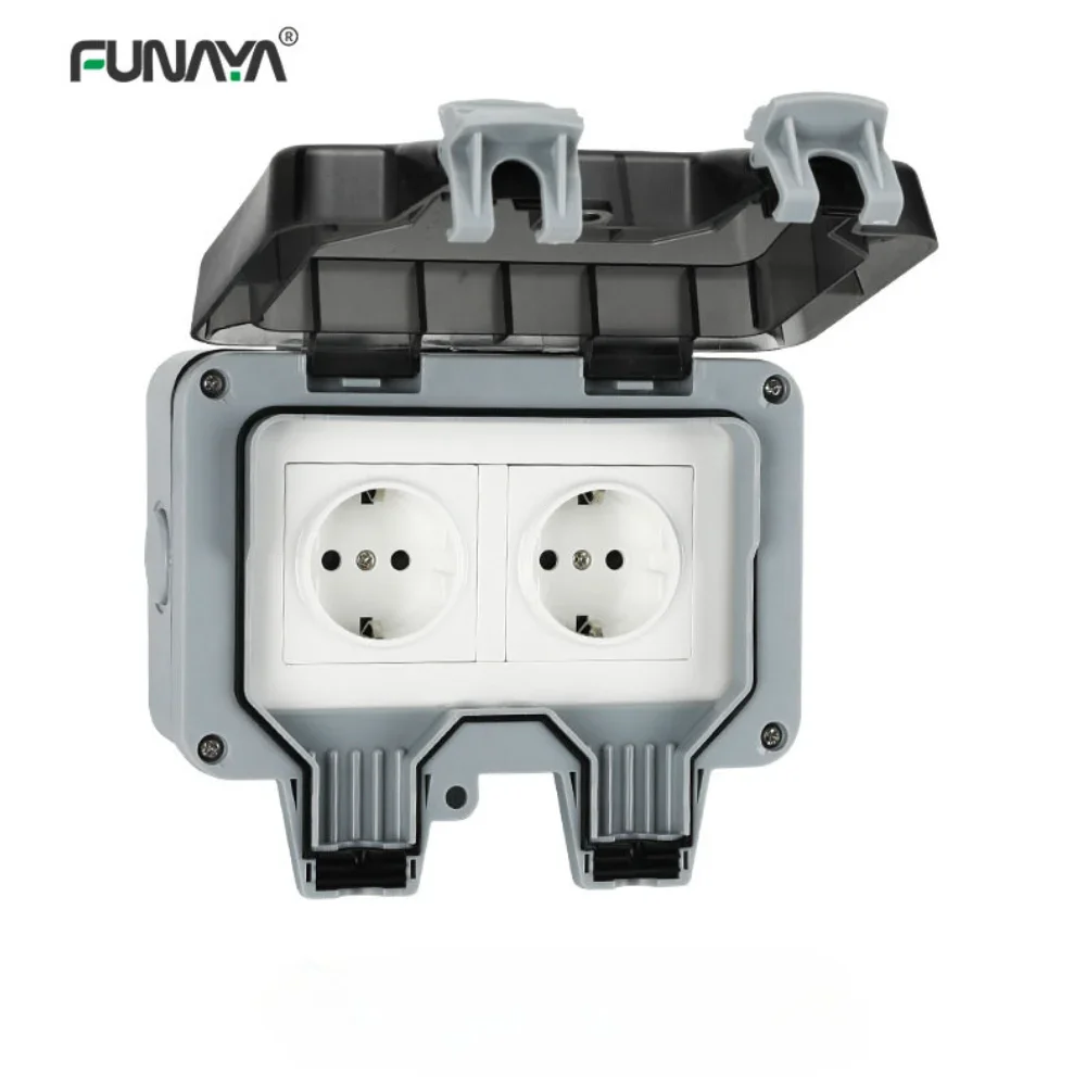 2-outlets-GREY
