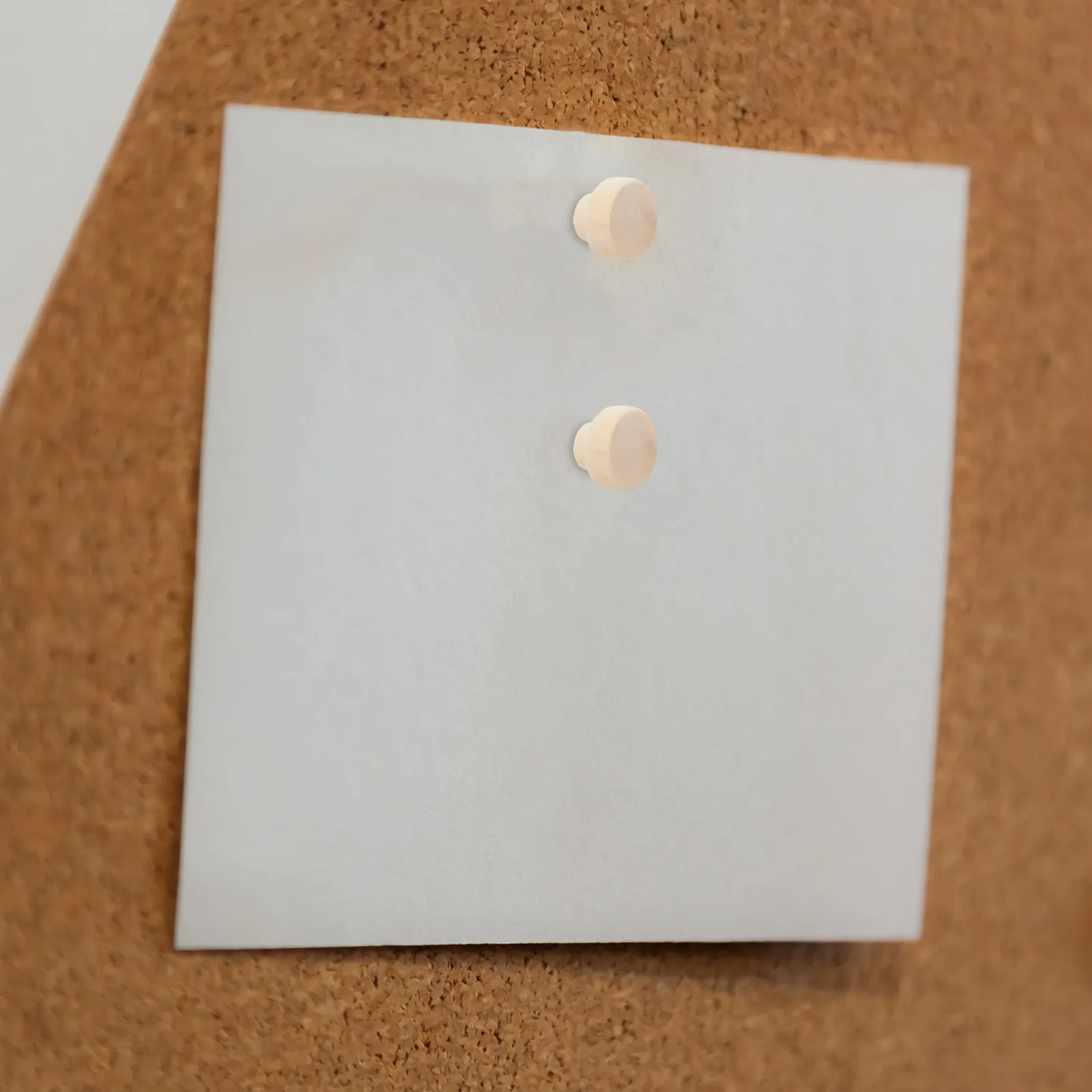 50개 나무 푸시핀 라운드 헤드 미니멀리스트 장 압정 사진 벽 코르크 보드 게시판 사무용품