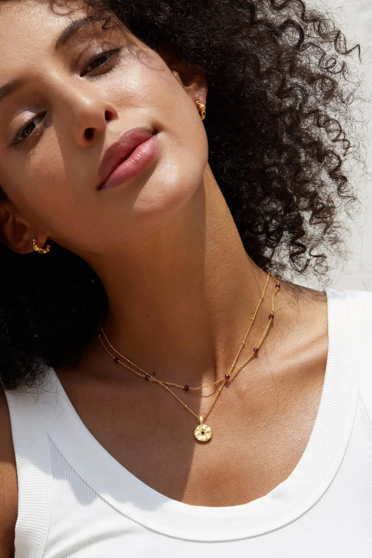 Silver Natural Garnet Star Gold Plated Disc Pendant Necklace