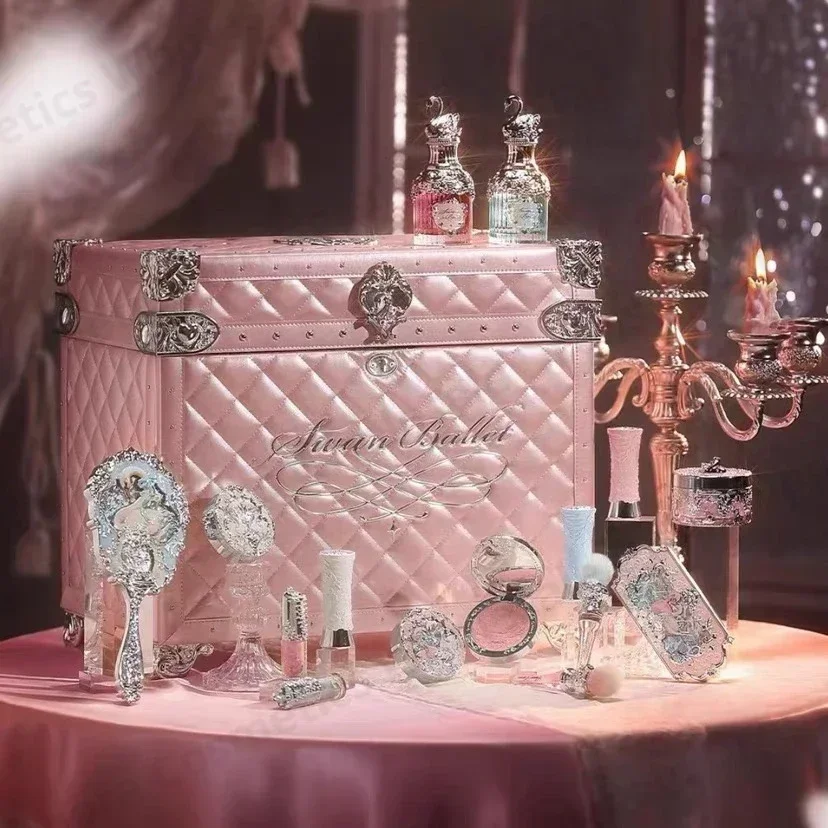 

Цветок знает лебедь Балет розовый Античный макияж фотография