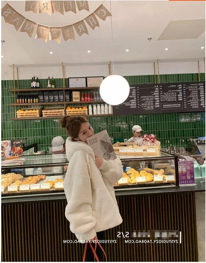 Autumn Winter Imitation Rex Rabbit Fur Eco-friendly Fur Jacket Women Outwear Warm Parka Coat Loose Thick Cold-Proof Plush Coats