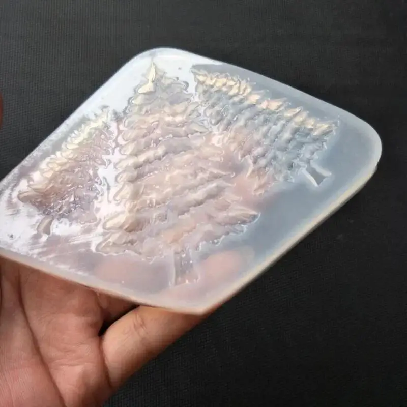 Christmas Tree Resin Jewelry Liquid Silicone Mold Transparent 3D Christmas Tree Silicone Mould DIY Christmas Jewelry Making Mold