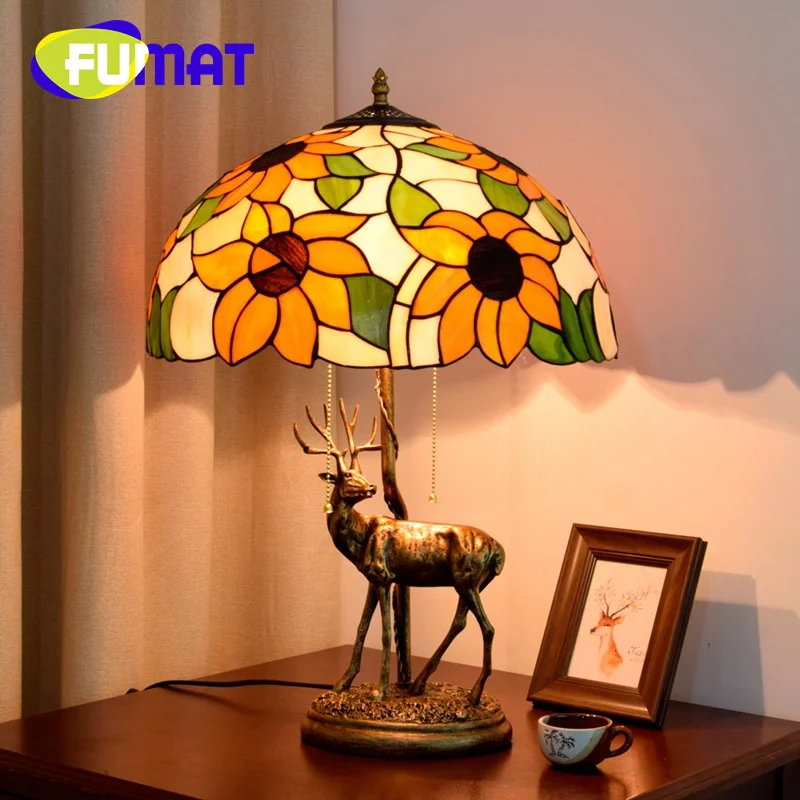 

FUMAT Tiffany stained glass desk lamp American style elk sunflower art Deco bar living room dining room bedroom Bedside lamp