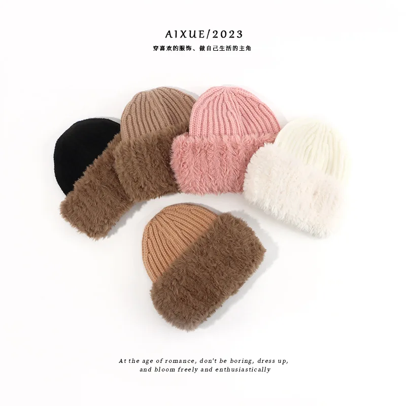 Rote Beanie für Männer und Frauen, Weihnachtsdekoration, farbblockierende Wollmütze, Halloween, gestreift, rote Wollknäuel-Strickmütze – Detail 4