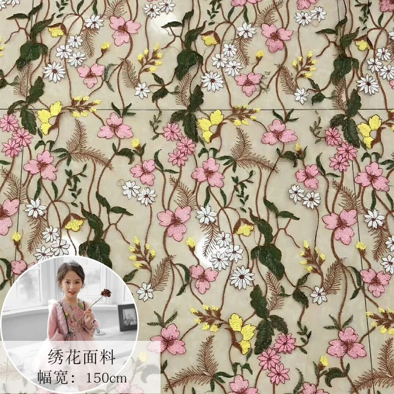 

European Station Girls Embroidery Fabric Triangle Embroidery Net Lace