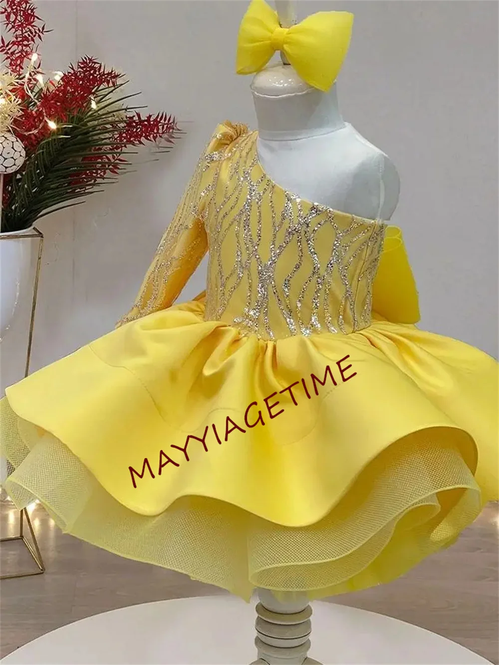 

Yellow Flower Girl Tutu Dress 2022 Long Sleeve One Shoulder Princess Baby Girls Pageant Gowns Puffy First Communion Birthday For