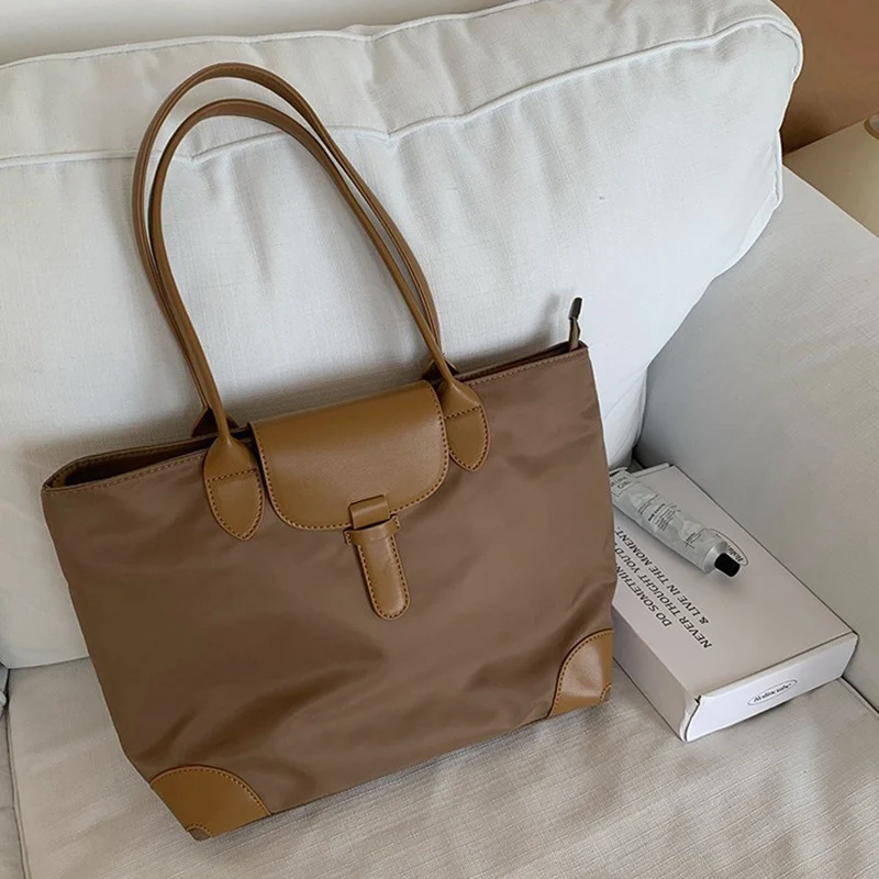 2026 Neue Damen Alltags- und Pendler-Handtasche mit Großer Kapazität, Vielseitige Nylon-Tragetasche, Erschwingliche Großhandels-Schultertaschen für Frauen – Detail 9