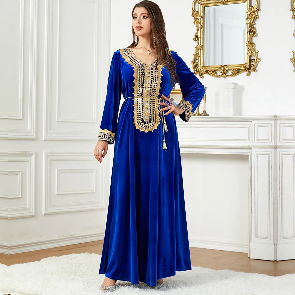 

Arab Abaya Dubai Turkey Muslim Fashion Velvet Dress Women Elegant Long Sleeve Party Gown Djellaba Femme New Islamic Clothing