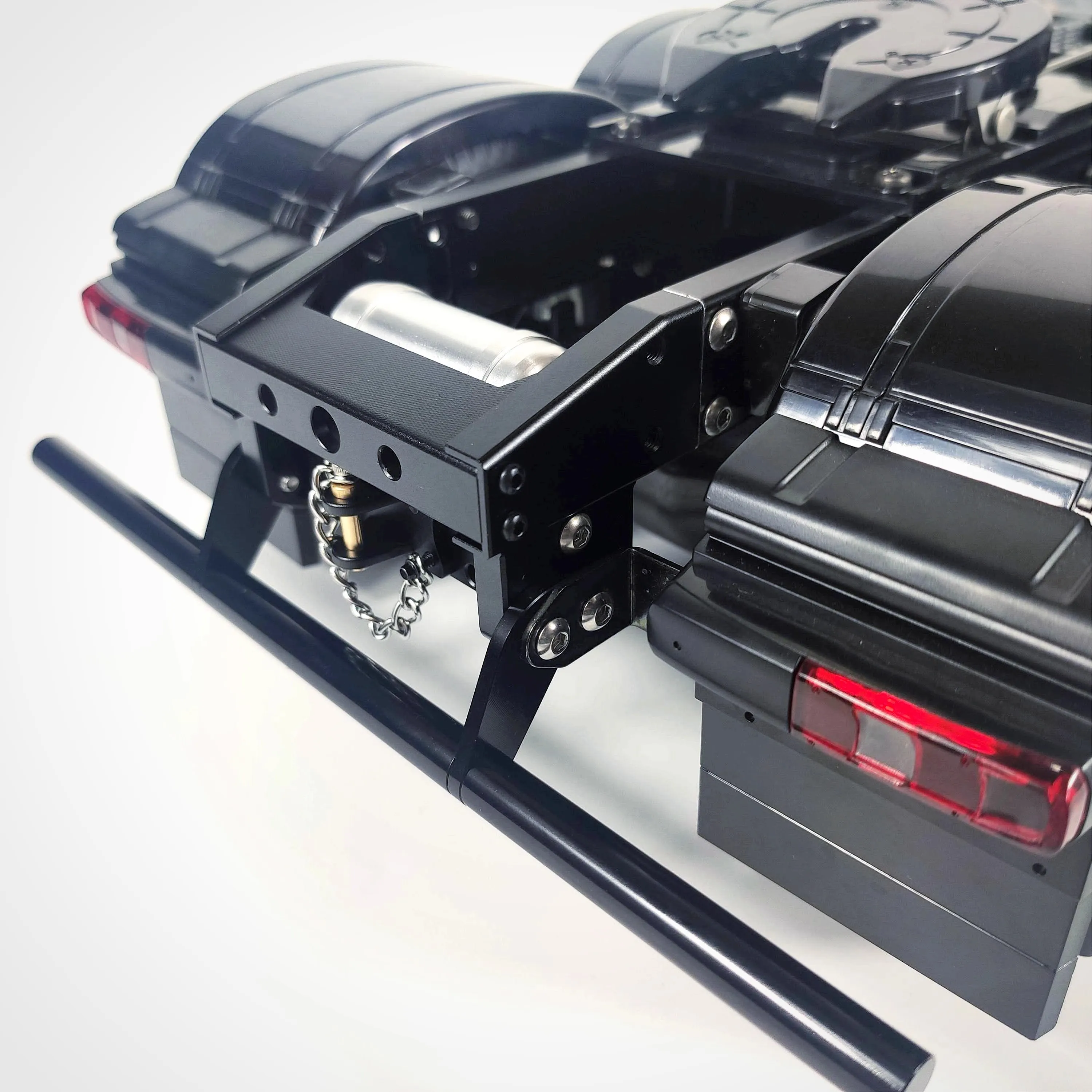 

1/14 Metal Simulation Tow Head Upgrade Gas Tank Tail Beam Protection Bar For Tamiya Lesu Scania Man Volvo Parts