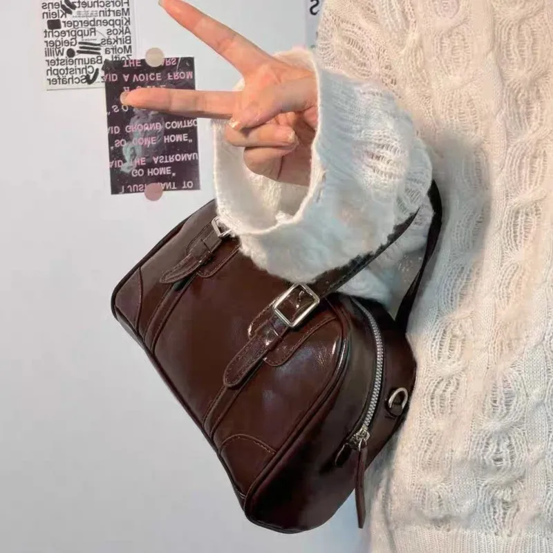 Retro Brown Leather Buckle Shoulder Bag Women Zipper Leather Large Capacity Crossbody Bag Ladies Marleid Casual Sle Handbag 2025