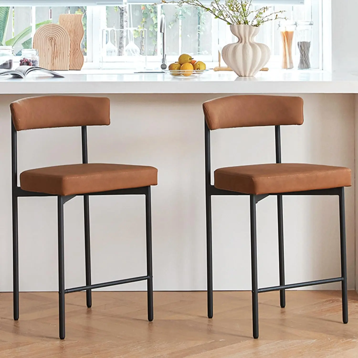 Brown Modern Bar Stools Set of 2, 24 Inch Faux Leather Counter Stools with Curved Backrest, Counter Height Bar Stool