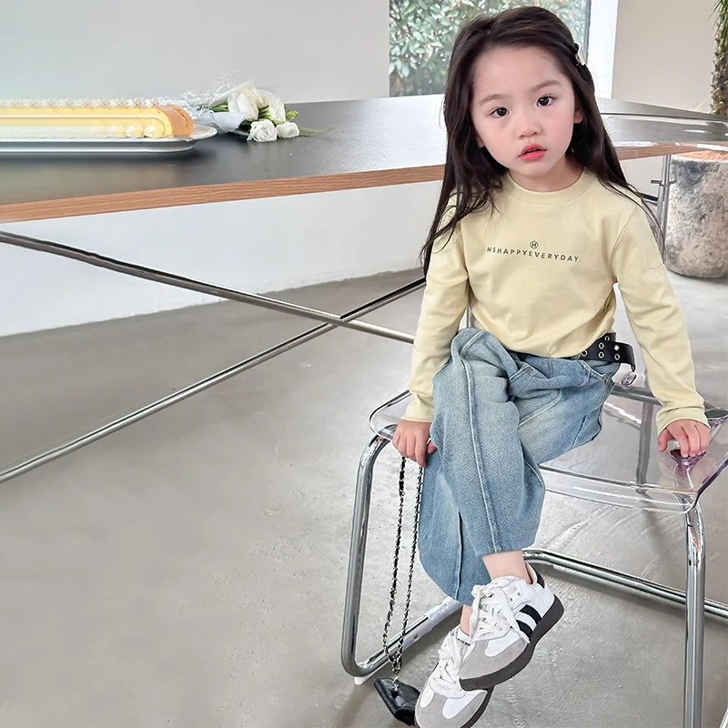 

Children Girls Spring Denim Pant 2024 Korean Loose Toddler Girl Staight Pants Solid Versatile Sticker Spliced Baby Girl Trousers