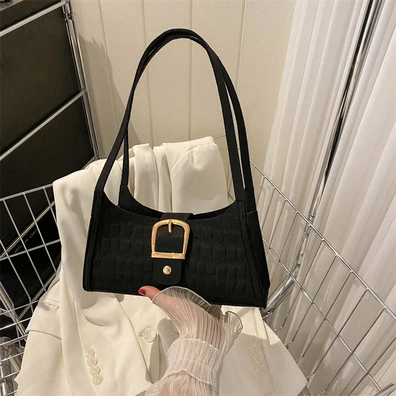 Рисунок 2 - Популярная модная мягкая яркая