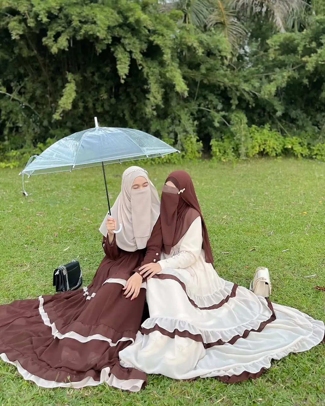 middle eastern style elegant and fashionable color blocked long sleeved loose arab dress Middle Eastern Style Elegant and Fashionable Color-Blocked Long-Sleeved Loose Arab Dress 5