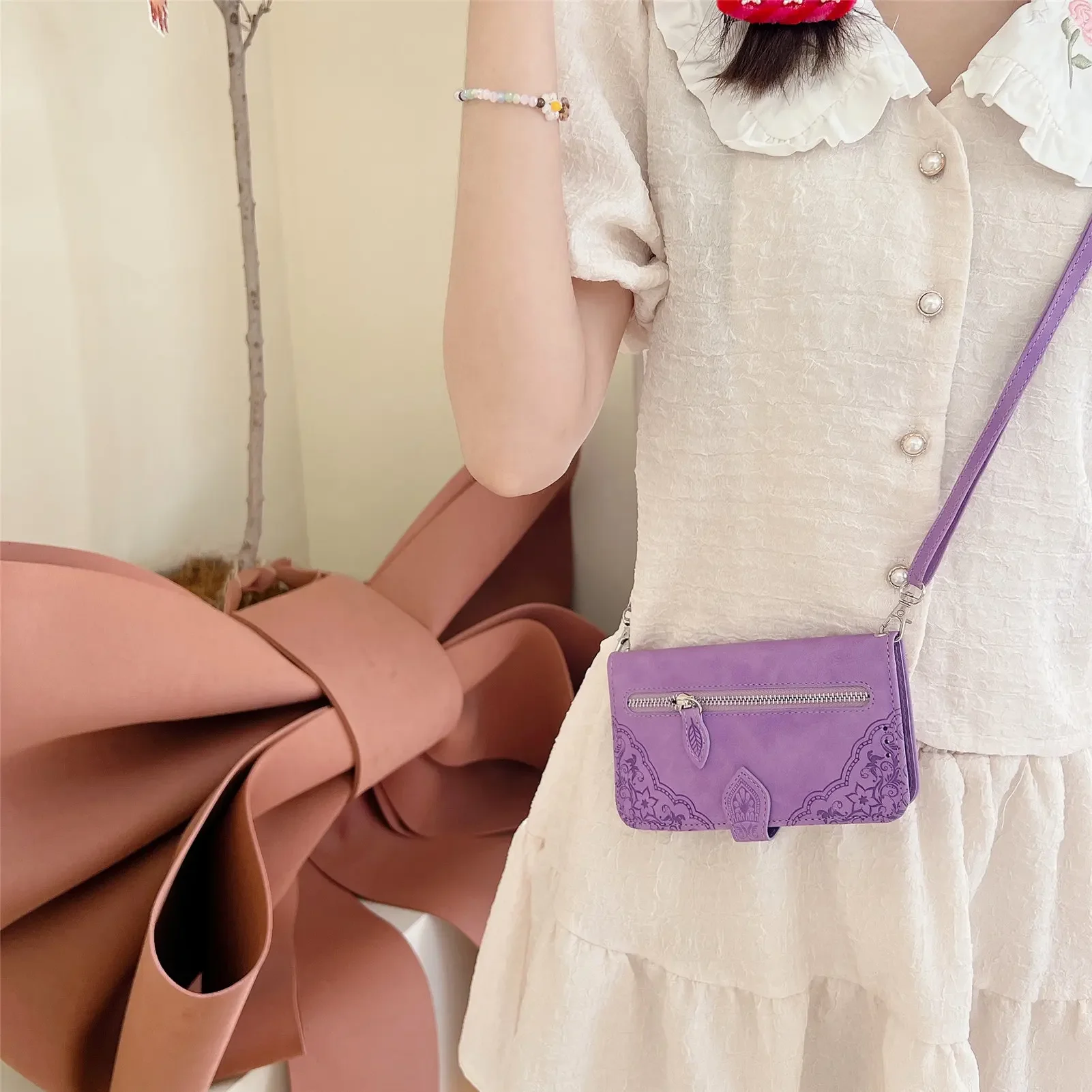 Leather Lanyard Zipper Wallet Crossbody Case