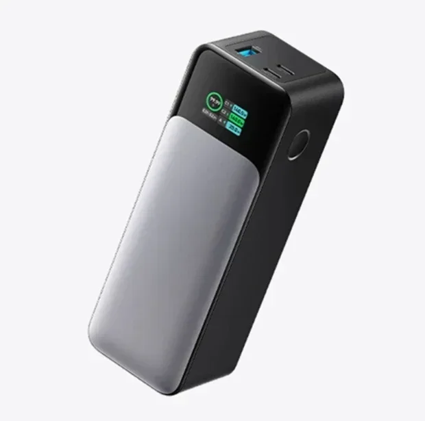 Anker 737  POWERBANK 140W USB 24000mAh新品 Amazon.com: Anker 737 Power Bank, 24,000mAh 3-Port Laptop