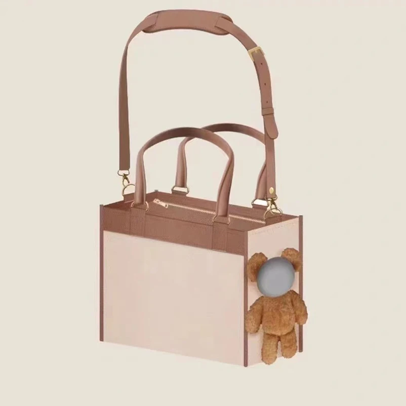 Hot large pet bag creative fashion handbag One shoulder oblique straddle Tote cat bag Brown bear pet supplies