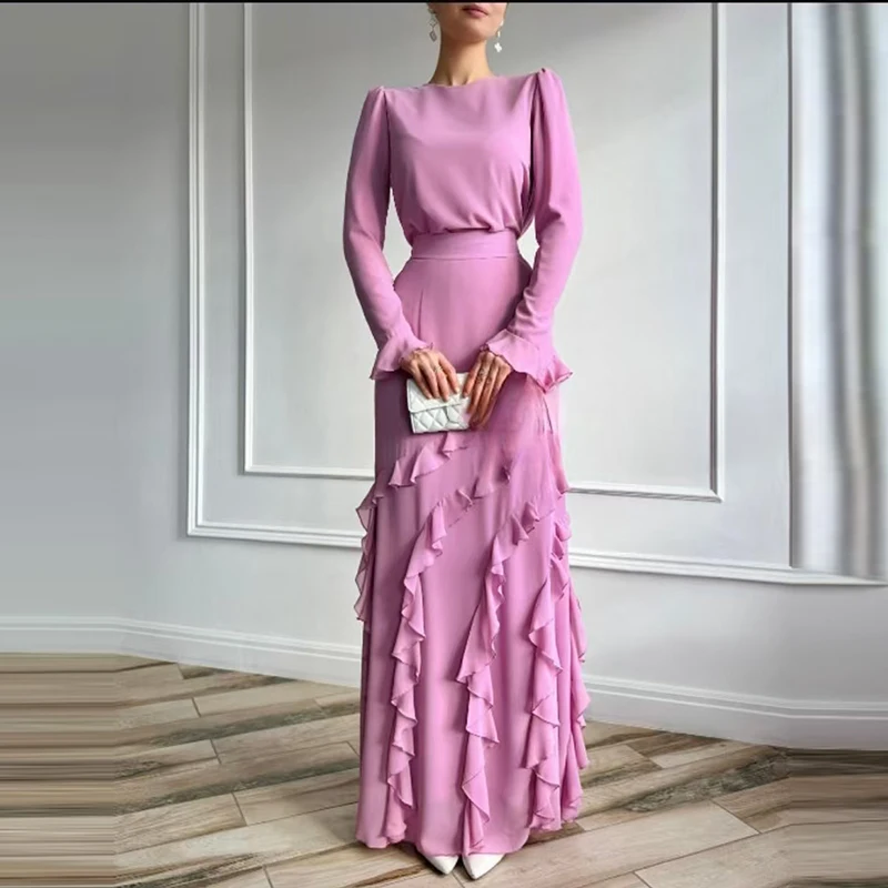 فستان نسائي