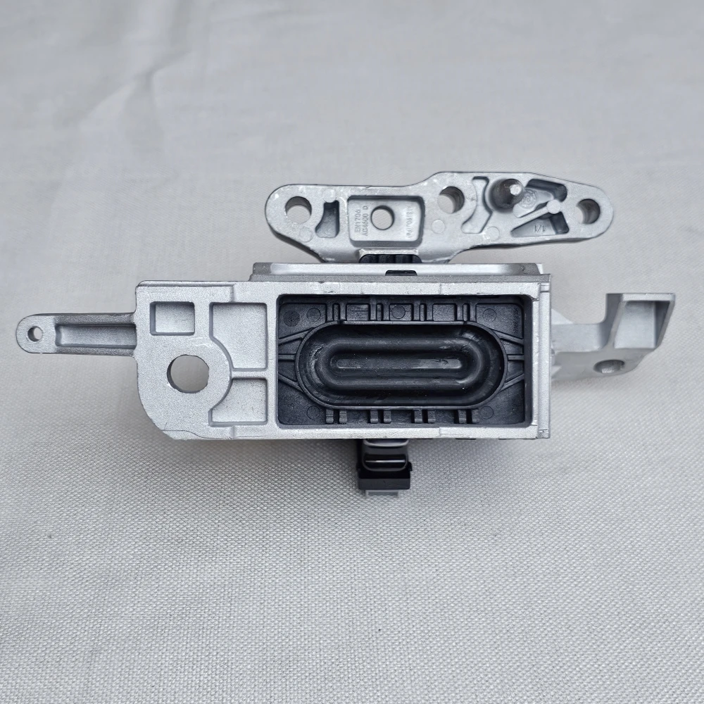 New 2215934 22116853444 22116875626 Right Engine Mount for BMW F52 F45 F46 X1 F48 F49 X2 F39 Mini F55 F56 F60 F54 engine mount bracket